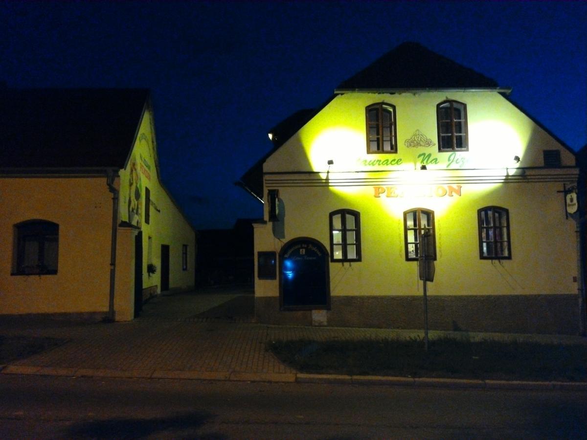 Penzion Na Jizdarne Stary Plzenec Zewnętrze zdjęcie